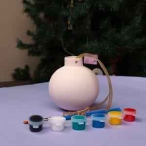 საახალწლო კერამიკის ბურთის მოსახატი ნაკრები - "Nari Ceramics • ნარი კერამიქს"