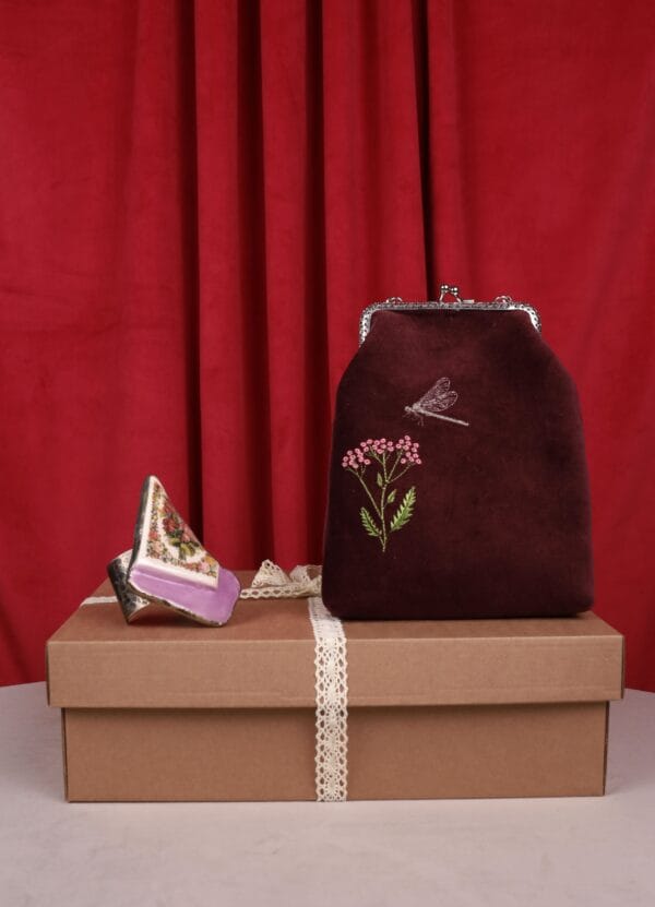 სასაჩუქრე ნაკრები ქალისთვის