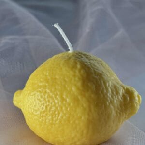 ლიმონის ფორმის სურნელოვანი სანთელი - "Cozy • ქოზი"