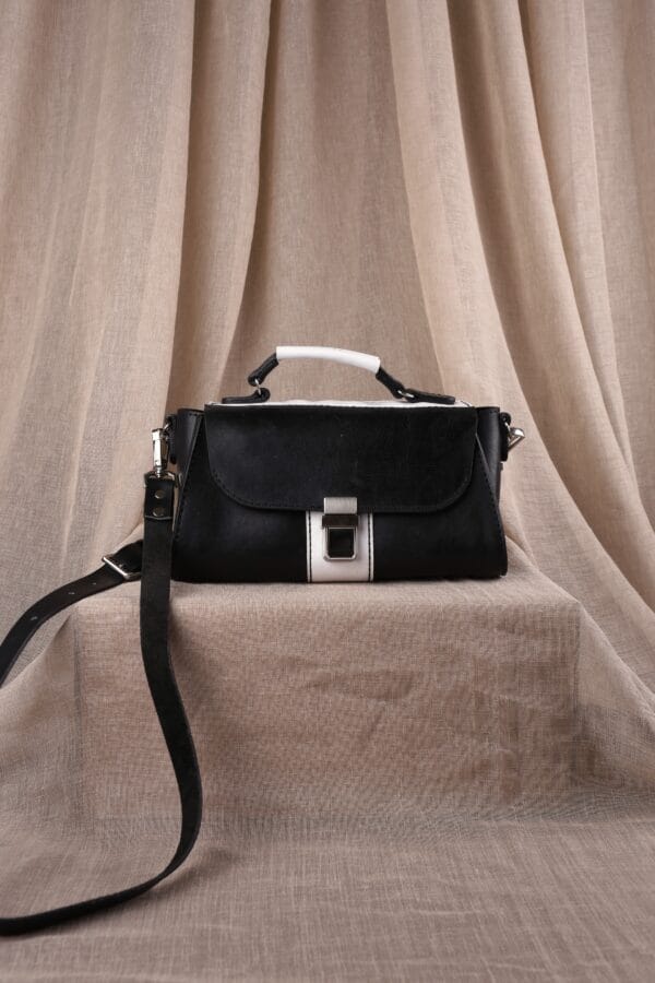 ჩანთა, "მზია"- "ნემსი • Nemsi"