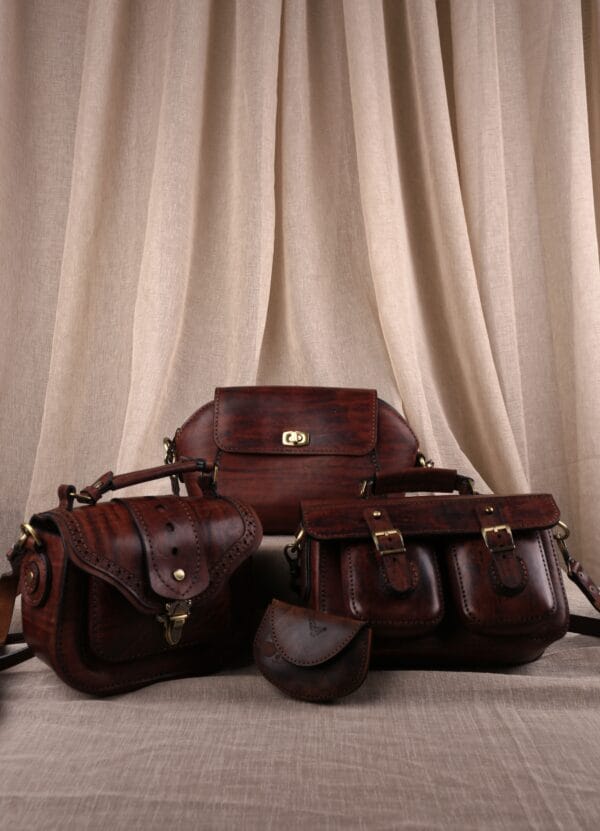 ჩანთა, "ასაკა"- "ნემსი • Nemsi"