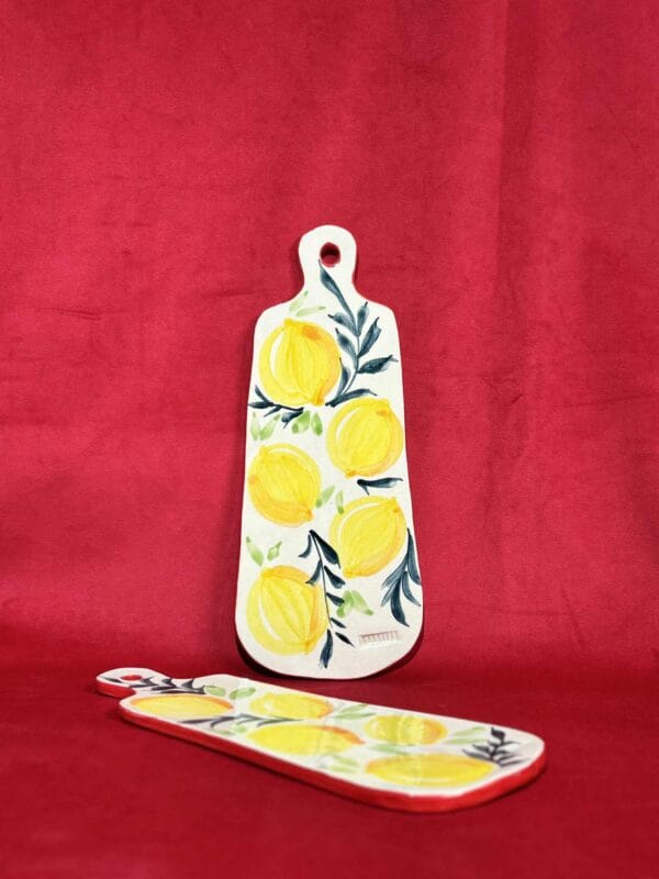 ყველის დაფა, ლიმონები - "კომოდუსი • Commodus"