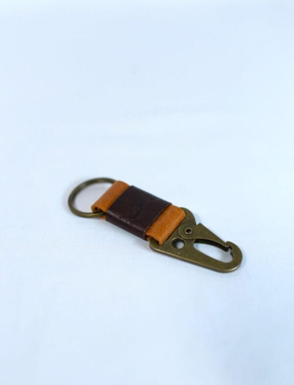 საკიდი, ყავისფერი - "Fofies Leather • ფოფი"