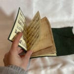 წიგნაკი გელათის მხატვრობის თემატიკითა და ტყავის ყდით - "Tsignako • წიგნაკო"