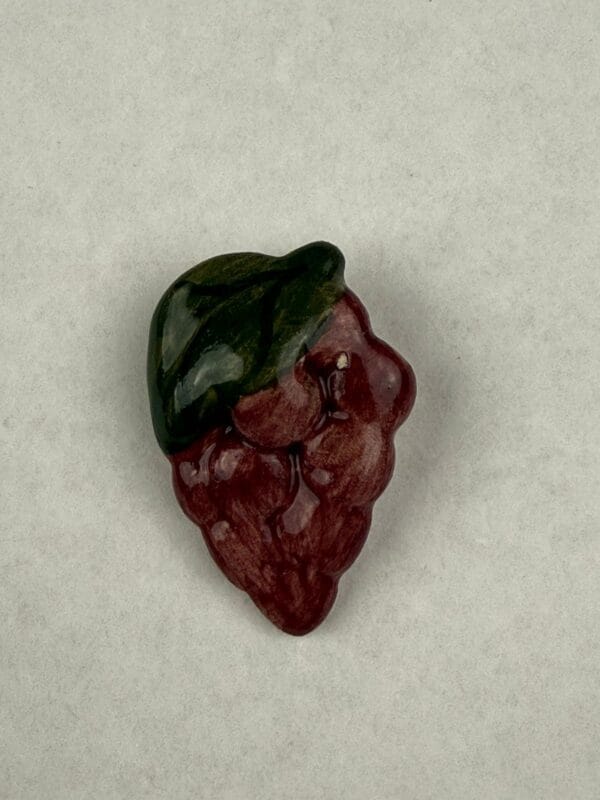 მაგნიტი, ყურძენი - "ცა • Sky"