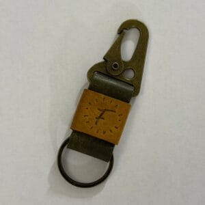 საკიდი ღია ყავისფერი დეტალებით - "Fofies Leather • ფოფი"