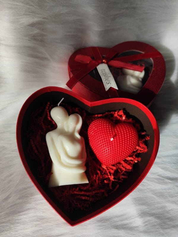 გულის ფორმის ნაკრები - "Soul Flame • ხელნაკეთი არომატული სანთლები"