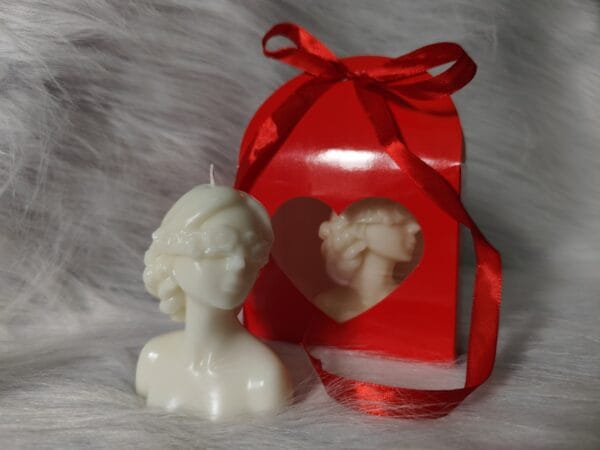 სანთელი, თვალახვეული გოგო - "Soul Flame • ხელნაკეთი არომატული სანთლები"