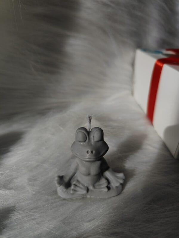 სანთელი, ბუდა ბაყაყი - "Soul Flame • ხელნაკეთი არომატული სანთლები"