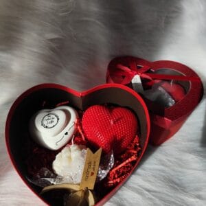 გულის ფორმის ნაკრები - "Soul Flame • ხელნაკეთი არომატული სანთლები" (კოპირება)