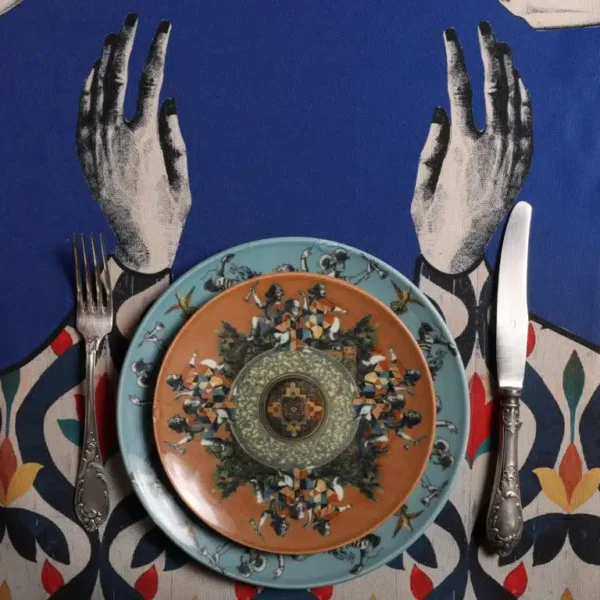 (არა)ჩვეულებრივი თეფშების ნაკრები „ დიმპიტაური“ - "Pipinia • პიპინია"