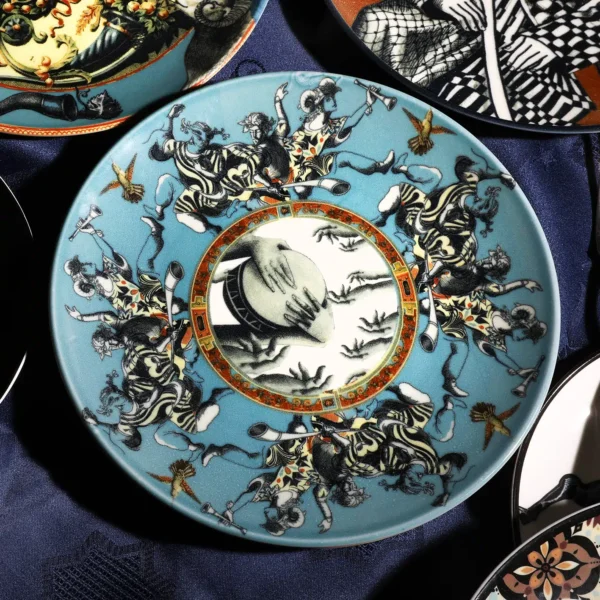 (არა)ჩვეულებრივი თეფშების ნაკრები „ დიმპიტაური“ - "Pipinia • პიპინია"