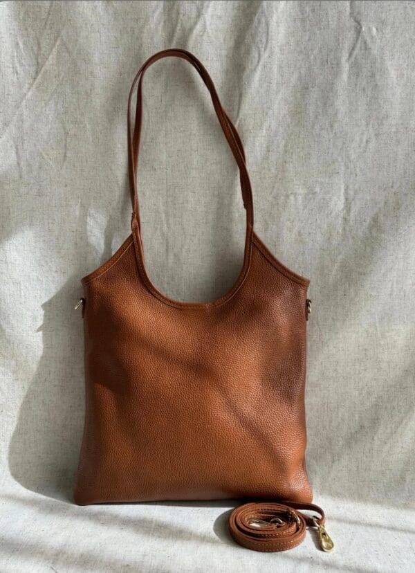 ჩანთა ნოუთბუქისთვის, ყავისფერი - "მატიანე • Matiane"