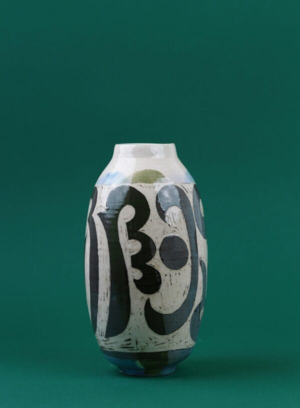 საყვავილე "სადაფის ხალიჩა" (ოვალური) – “კერამიკ არტი • Ceramic Art”