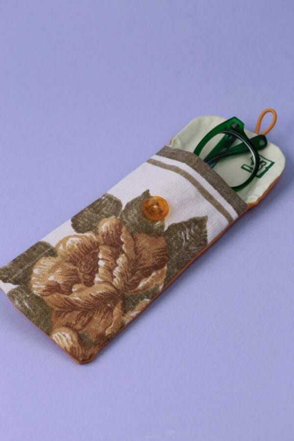 სათვალის ჩასადები - "ფეიქარი • Peikari"