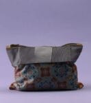 კოსმეტიკის ჩანთა - "Tamari's Scarves • თამარის შარფები"