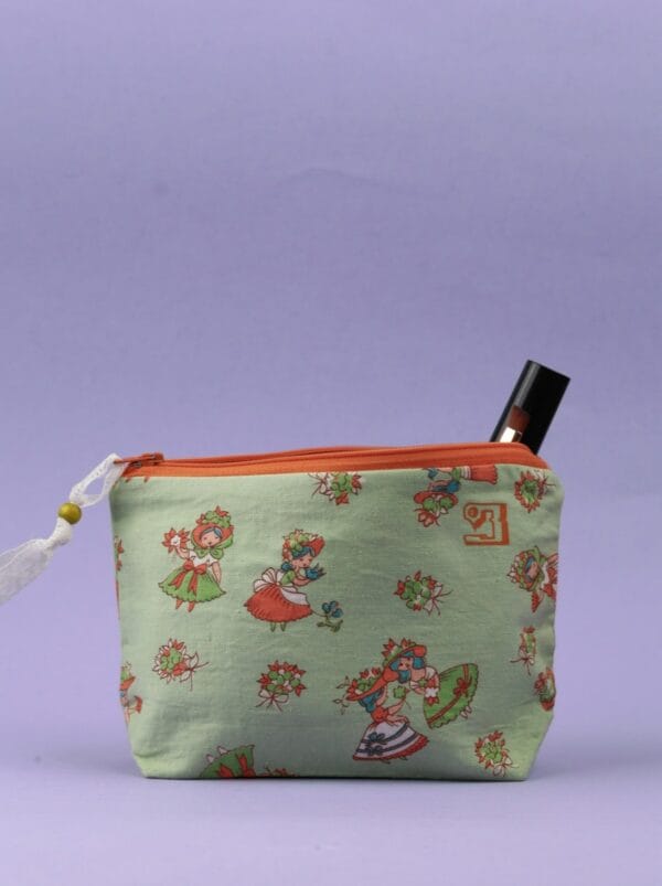 კოსმეტიკის ჩანთა - "ფეიქარი • Peikari"