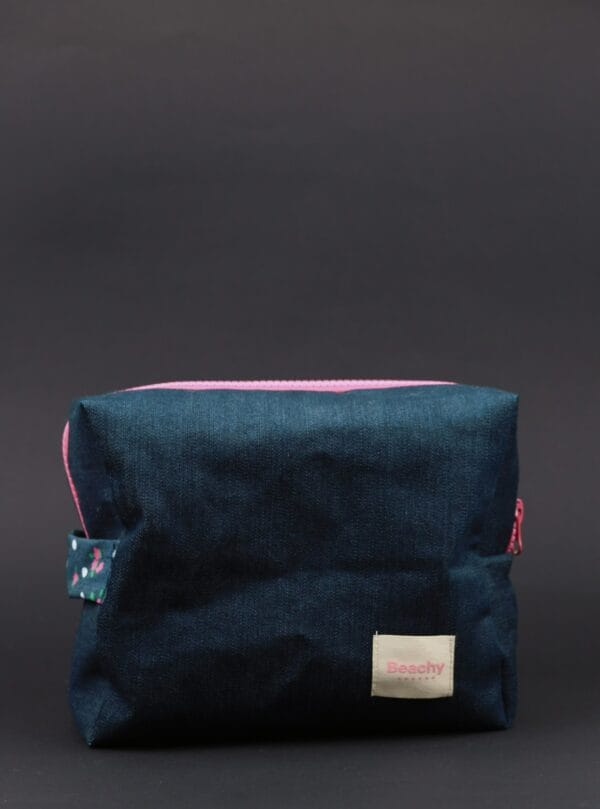 ჯინსის კოსმეტიკის ჩანთა, დიდი - "Beachy • ბიჩი"