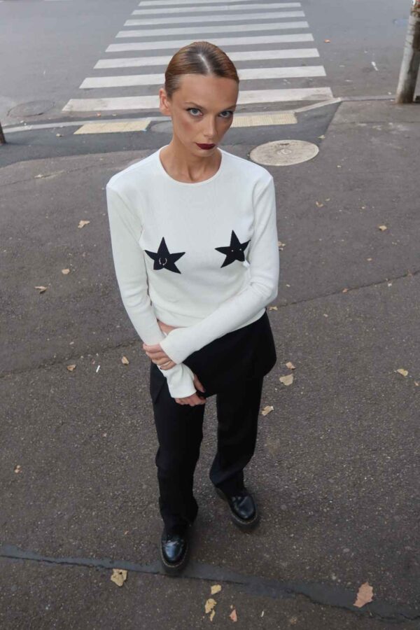 მაისური ვარსკვლავით, თეთრი - "კიარა • kiara