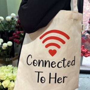 ნაჭრის ჩანთა, "connected to her" - "კარაველა • Karavela"