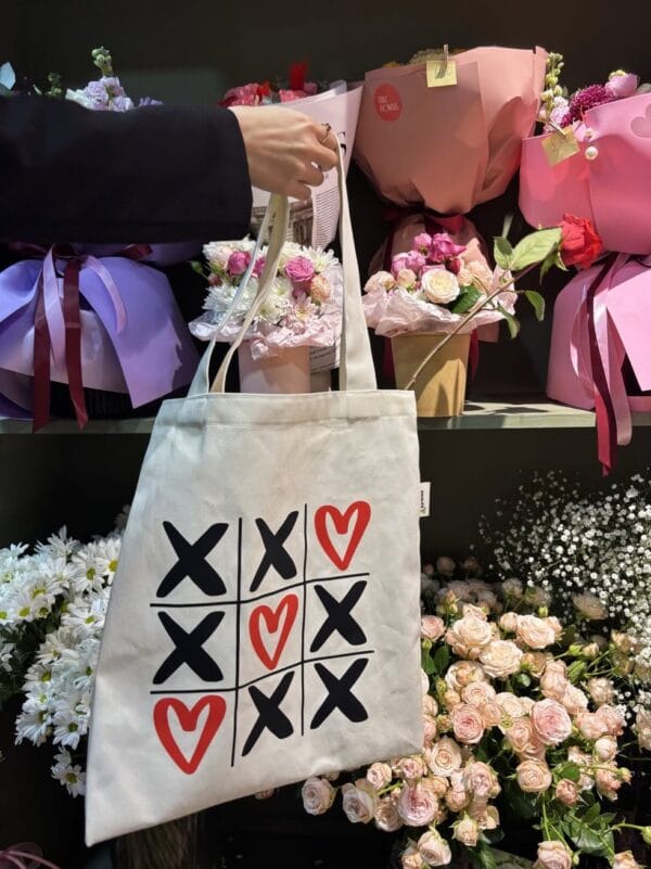 ნაჭრის ჩანთა, "X და O" - "კარაველა • Karavela"