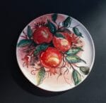 კერამიკის თეფში ბროწეულებით - "Cone Ceramic • ქოუნ კერამიკ"