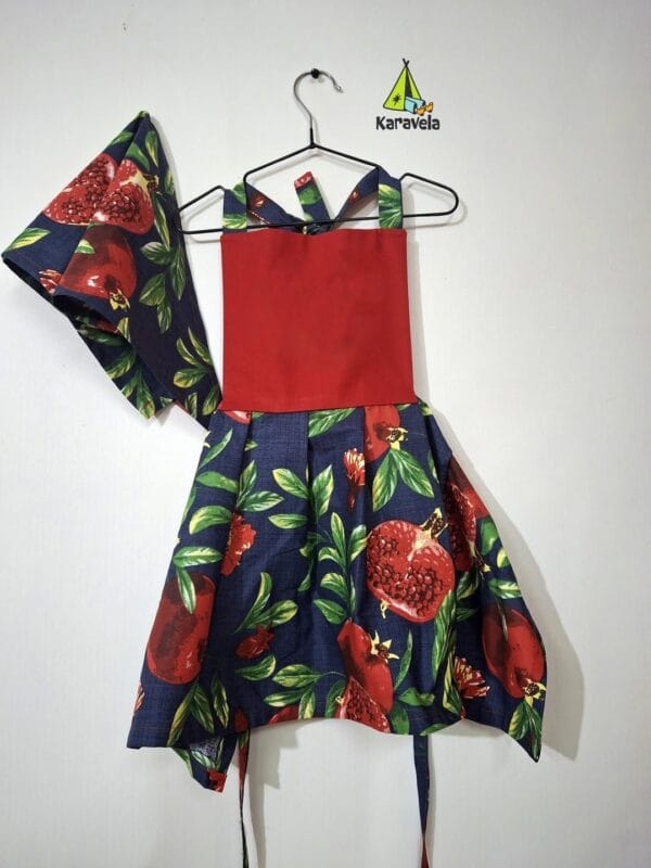 საბავშვო წინსაფარი ბროწეულებით - "კარაველა • Karavela"