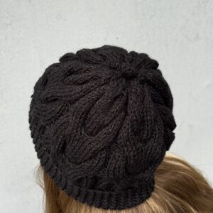 ქუდი, შავი - "ქეთის ნაქსოვები • Knits by Keti"